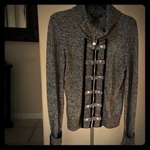 GORG! Black white and silver sweater top!